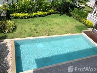 For sale 4 bedrooms house in San Kamphaeng, Chiang Mai