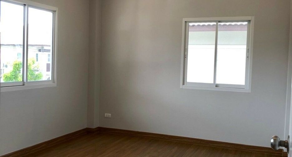À vendre 4 chambres maison à San Kamphaeng, Chiang Mai