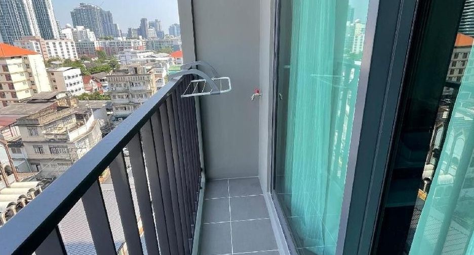 For sale 2 ベッドルーム condo in Din Daeng, Bangkok