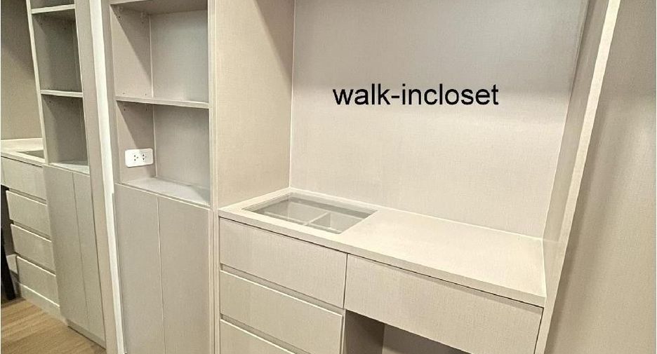 For sale 2 ベッドルーム condo in Din Daeng, Bangkok