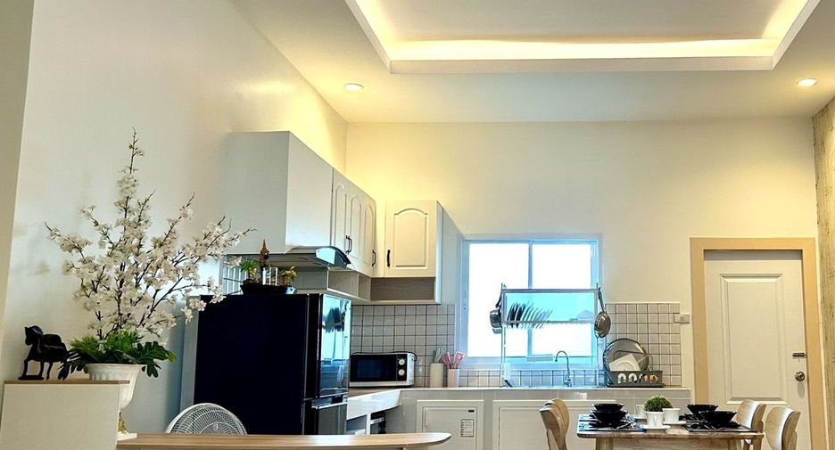 For rent 4 bedrooms villa in Hua Hin, Prachuap Khiri Khan