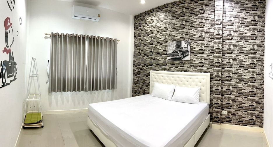 For rent 4 bedrooms villa in Hua Hin, Prachuap Khiri Khan