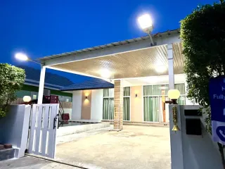 For rent 4 bedrooms villa in Hua Hin, Prachuap Khiri Khan
