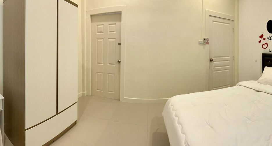 For rent 4 bedrooms villa in Hua Hin, Prachuap Khiri Khan