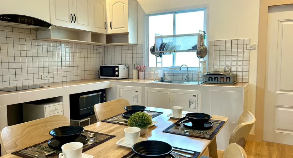 For rent 4 bedrooms villa in Hua Hin, Prachuap Khiri Khan