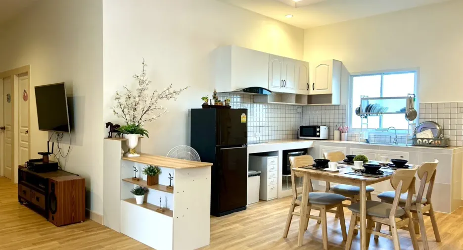 For rent 4 bedrooms villa in Hua Hin, Prachuap Khiri Khan