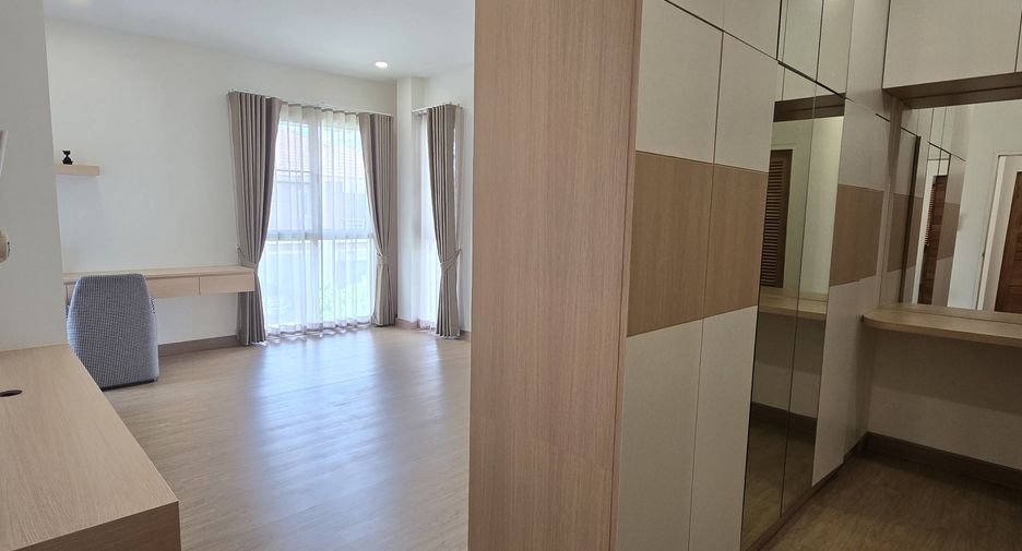 For sale 4 ベッドルーム house in San Kamphaeng, Chiang Mai