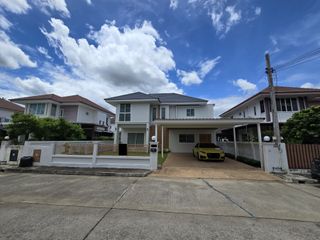 For sale 4 bedrooms house in San Kamphaeng, Chiang Mai