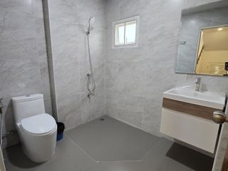 For sale 4 bedrooms house in San Kamphaeng, Chiang Mai