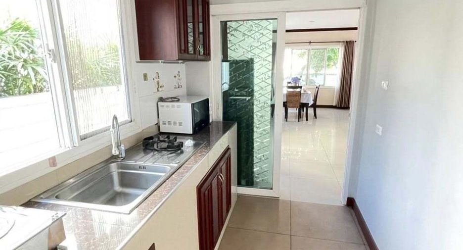 Casa en alquiler de 3 habitaciones en Mueang Chiang Mai, Chiang Mai