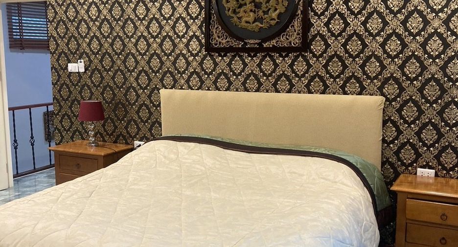 Villa zum Kauf und zur Miete mit 3 Zimmer in Bang Lamung, Chonburi