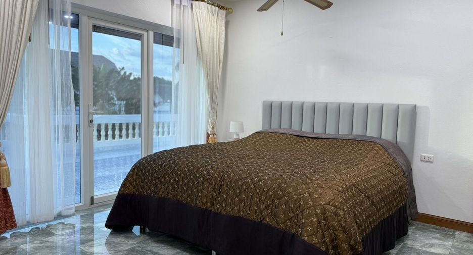 Villa zum Kauf und zur Miete mit 3 Zimmer in Bang Lamung, Chonburi