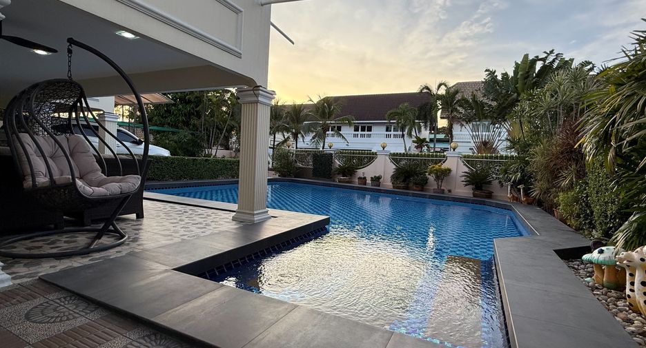 Villa zum Kauf und zur Miete mit 3 Zimmer in Bang Lamung, Chonburi
