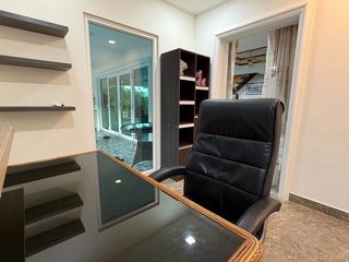 Villa zum Kauf und zur Miete mit 3 Zimmer in Bang Lamung, Chonburi