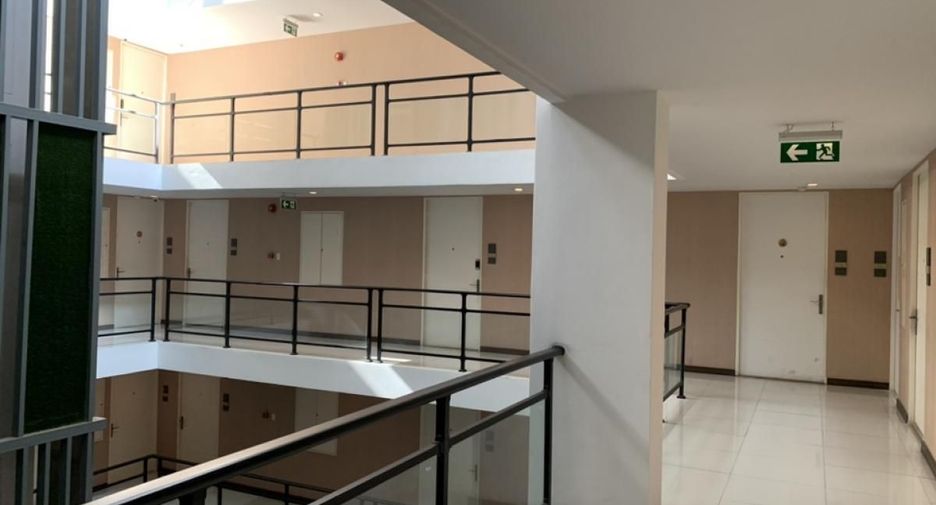 À vendre 1 chambre condo à Chatuchak, Bangkok
