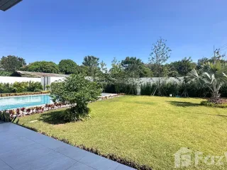For sale 5 bedrooms villa in Hua Hin, Prachuap Khiri Khan