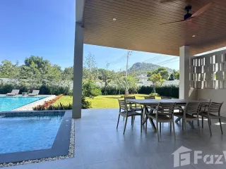 For sale 5 bedrooms villa in Hua Hin, Prachuap Khiri Khan