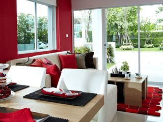 Reihenhaus zum Kauf mit 3 Zimmer in Saphan Sung, Bangkok