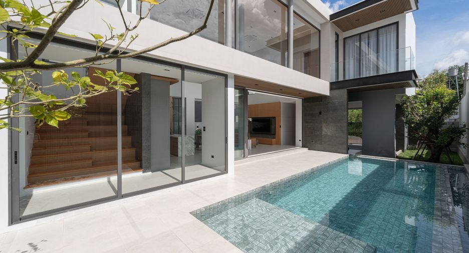 For sale 3 bedrooms villa in Mueang Chiang Mai, Chiang Mai
