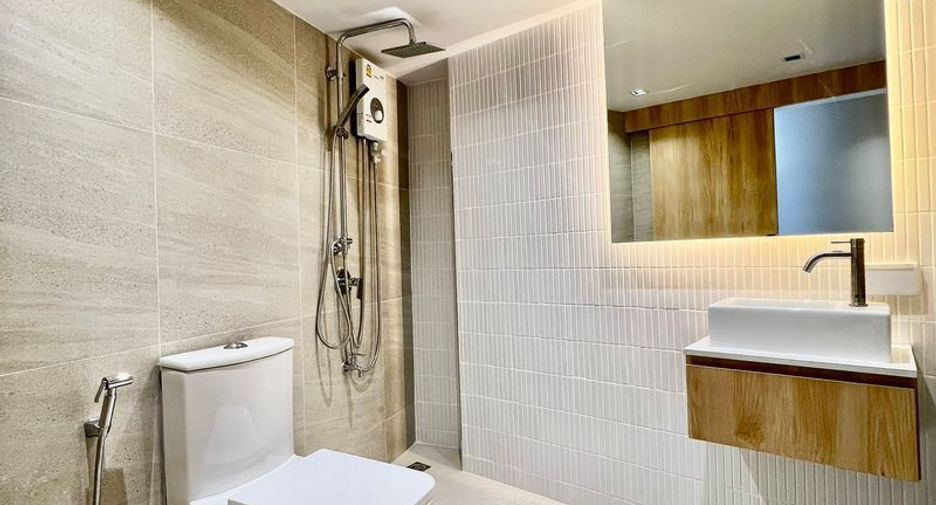 For rent 2 bedrooms condo in Mueang Chiang Mai, Chiang Mai