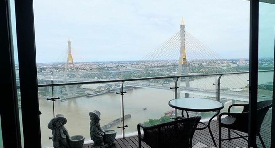 For sale 2 bedrooms condo in Yan Nawa, Bangkok