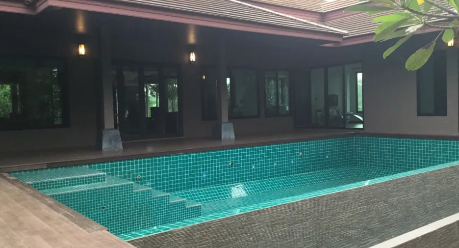 For sale 4 bedrooms house in Phu Phiang, Nan