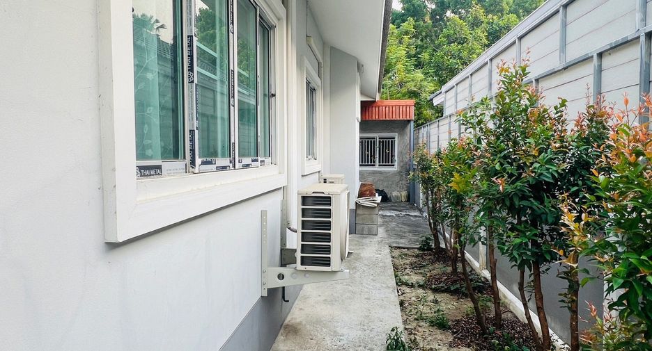 For rent 3 bedrooms house in Mae Rim, Chiang Mai