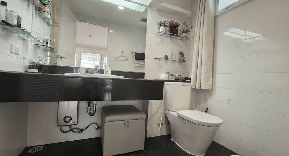 For sale 2 bedrooms condo in Hua Hin, Prachuap Khiri Khan
