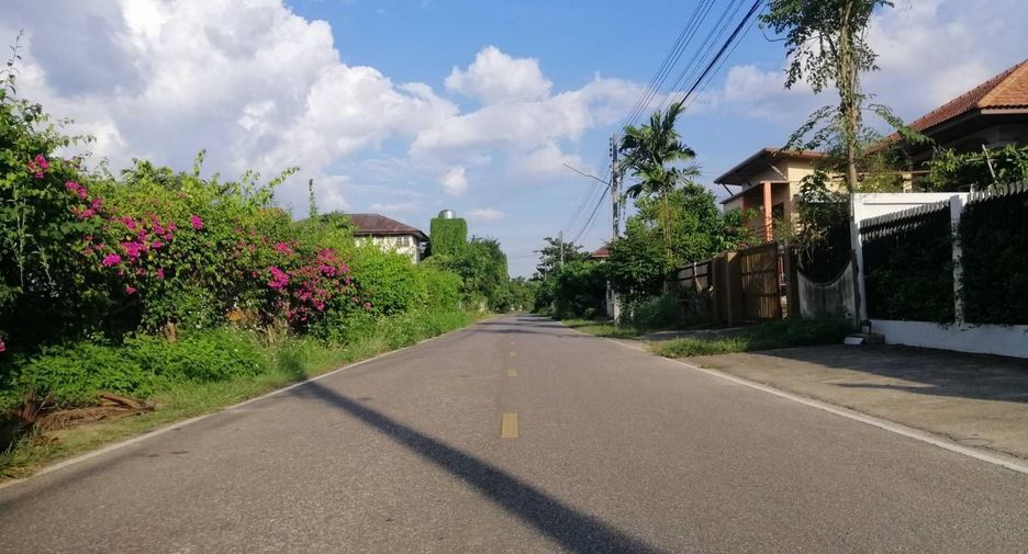 Casa en alquiler de 5 habitaciones en Mueang Chiang Mai, Chiang Mai