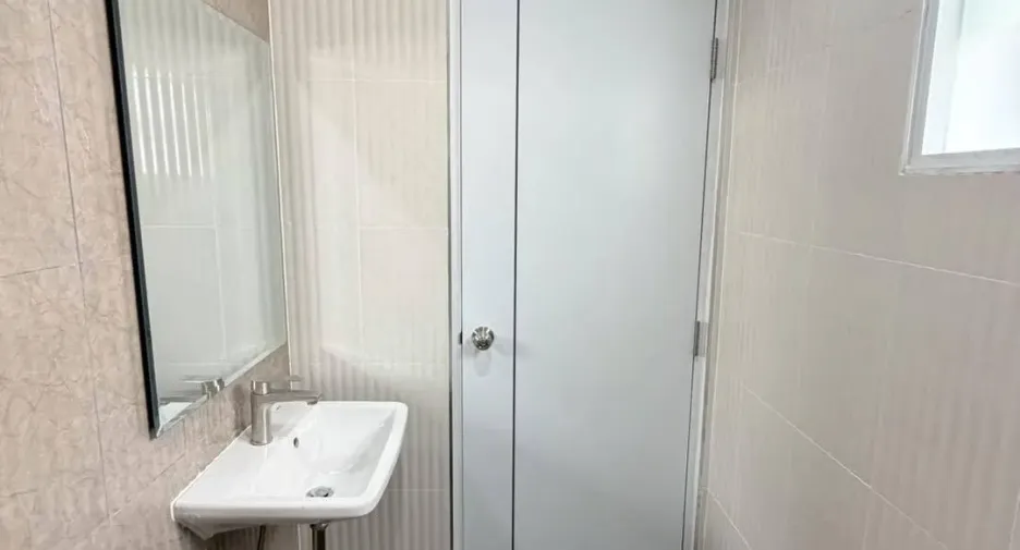 For sale 2 bedrooms house in Lat Phrao, Bangkok