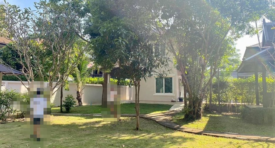 À vendre et à louer 6 chambres villa à San Sai, Chiang Mai