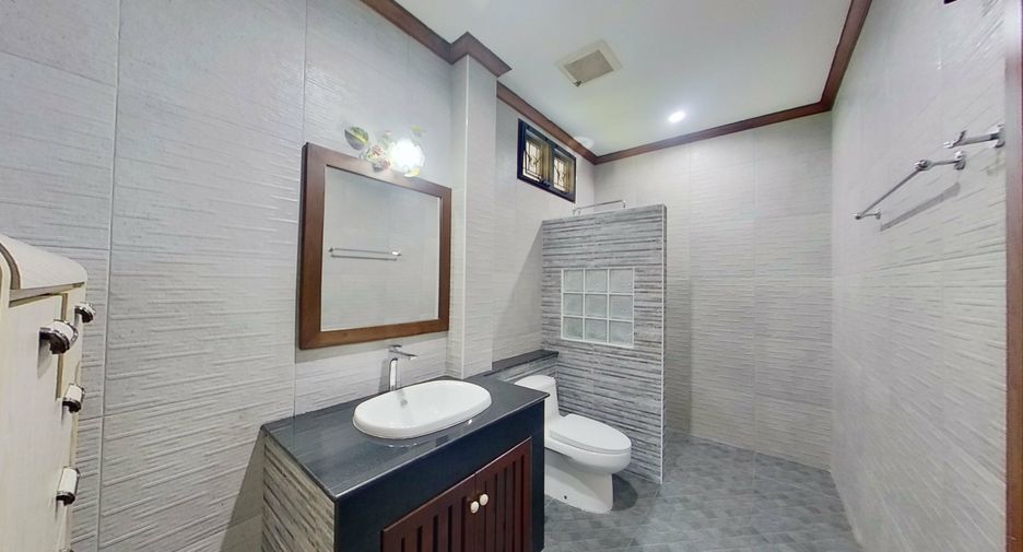 For sale 2 bedrooms house in Doi Saket, Chiang Mai
