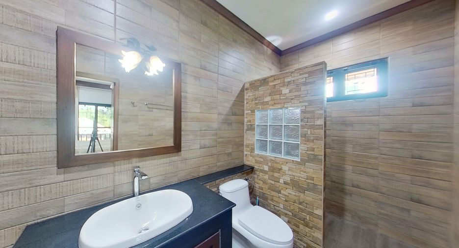 For sale 2 bedrooms house in Doi Saket, Chiang Mai
