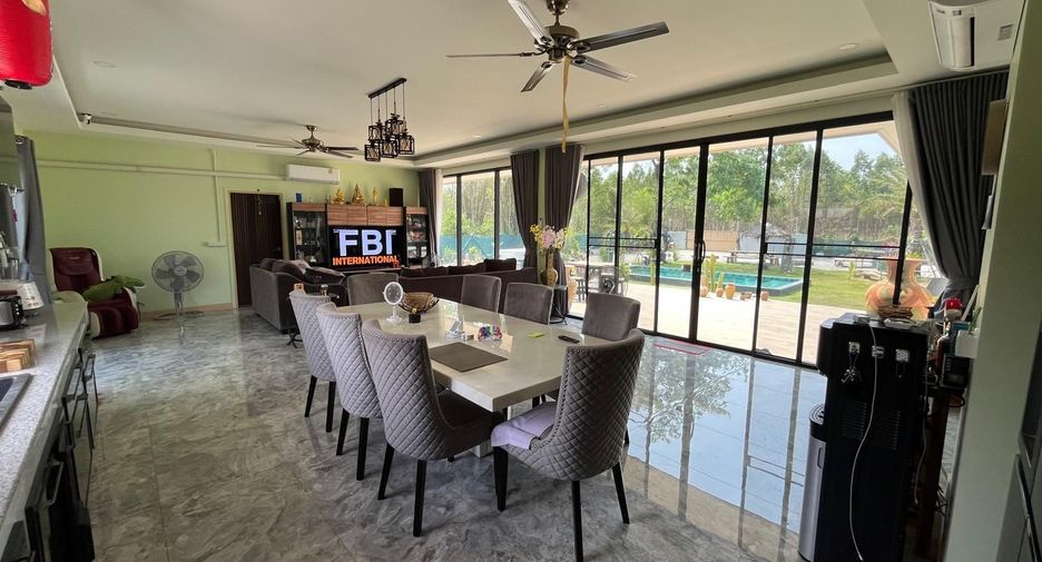 For sale 3 bedrooms house in Si Maha Phot, Prachin Buri