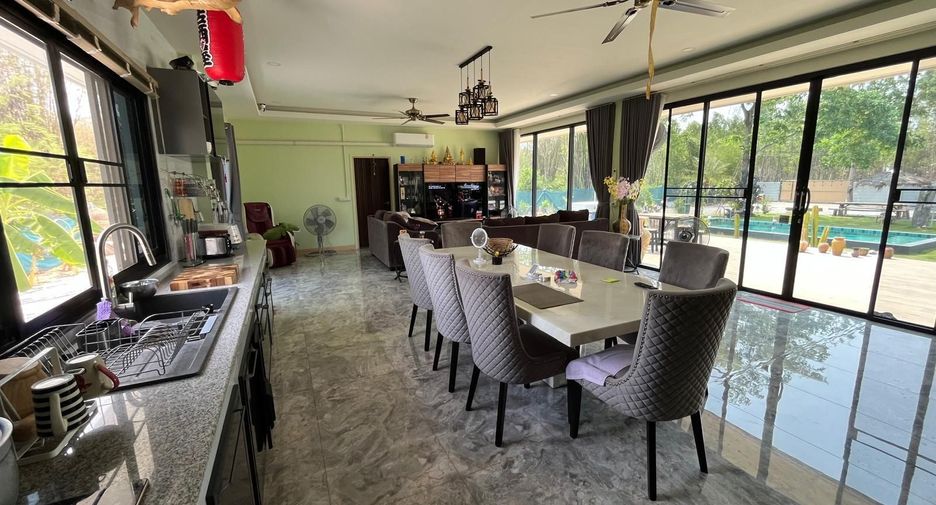 For sale 3 bedrooms house in Si Maha Phot, Prachin Buri