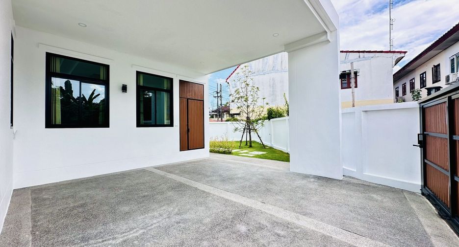 For sale and for rent 4 bedrooms villa in Mueang Chiang Mai, Chiang Mai