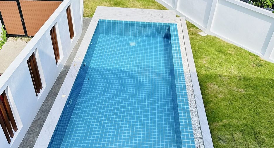 For sale and for rent 4 bedrooms villa in Mueang Chiang Mai, Chiang Mai