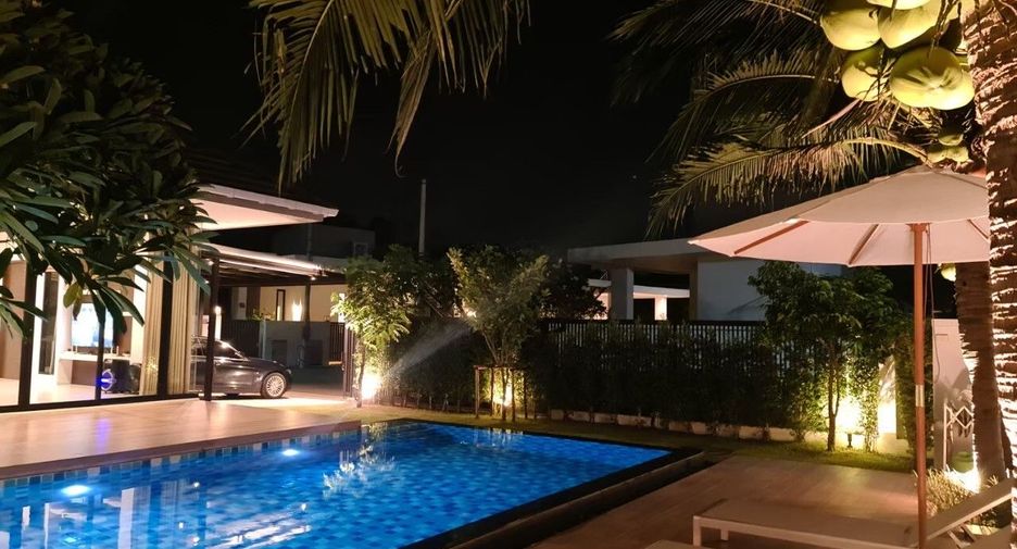 For sale 3 bedrooms house in Hua Hin, Prachuap Khiri Khan
