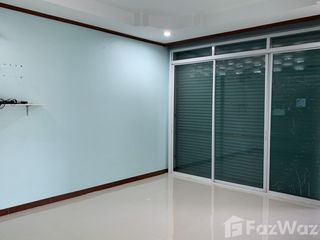 For sale 2 bedrooms townhouse in Hua Hin, Prachuap Khiri Khan