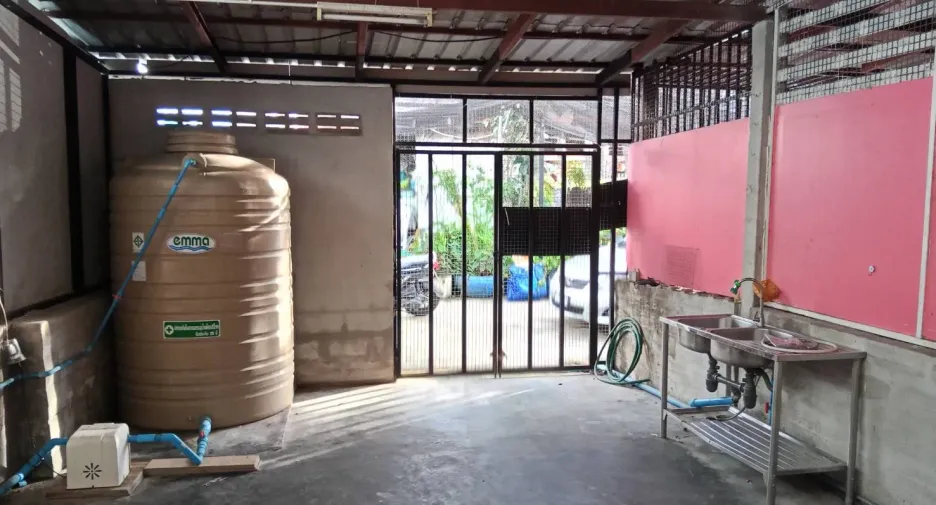 For sale 2 bedrooms townhouse in Hua Hin, Prachuap Khiri Khan