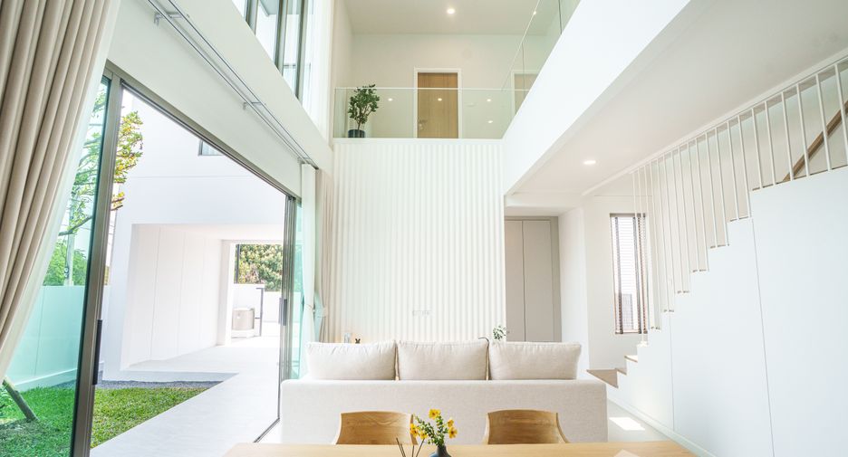 For sale 3 bedrooms house in Doi Saket, Chiang Mai