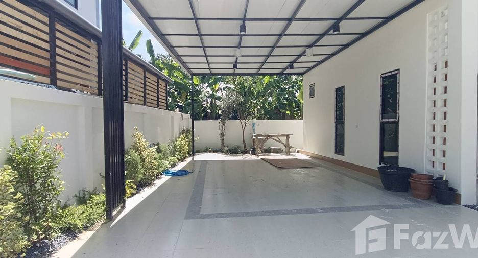 For sale 3 bedrooms house in Mueang Ang Thong, Ang Thong