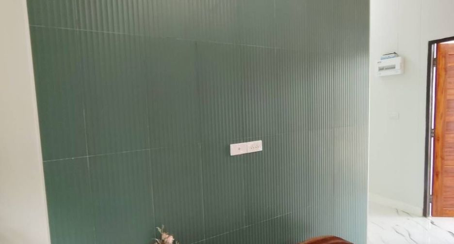 For sale 3 bedrooms house in Mueang Ang Thong, Ang Thong