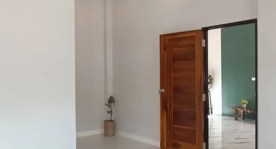For sale 3 bedrooms house in Mueang Ang Thong, Ang Thong