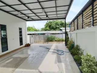 For sale 3 bedrooms house in Mueang Ang Thong, Ang Thong