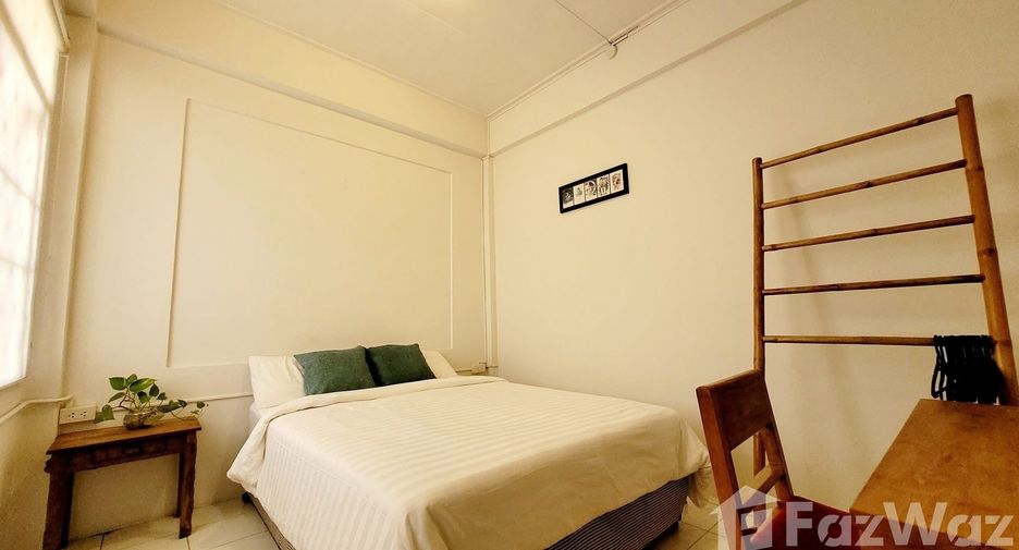 For rent 5 bedrooms house in Mueang Chiang Mai, Chiang Mai