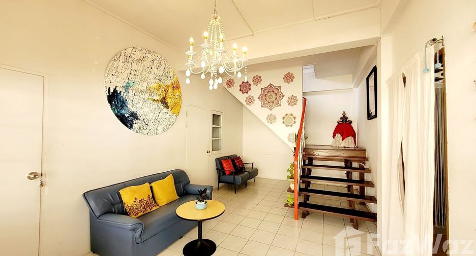 Casa en alquiler de 5 habitaciones en Mueang Chiang Mai, Chiang Mai