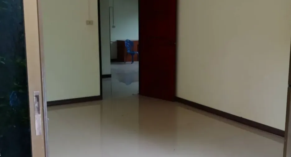 For sale 4 bedrooms house in Mueang Nong Khai, Nong Khai