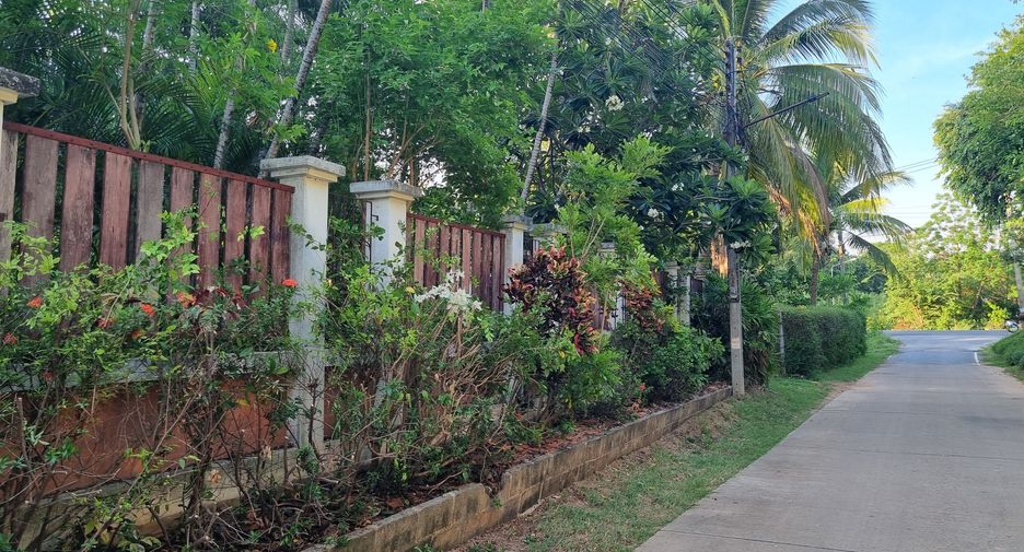 À vendre 3 chambres maison à Taphan Hin, Phichit