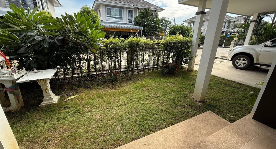 Casa en venta de 3 habitaciones en San Kamphaeng, Chiang Mai